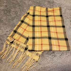 Plaid scarf